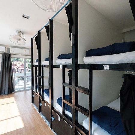 The Hangout Hostel Ao Nang Exterior photo