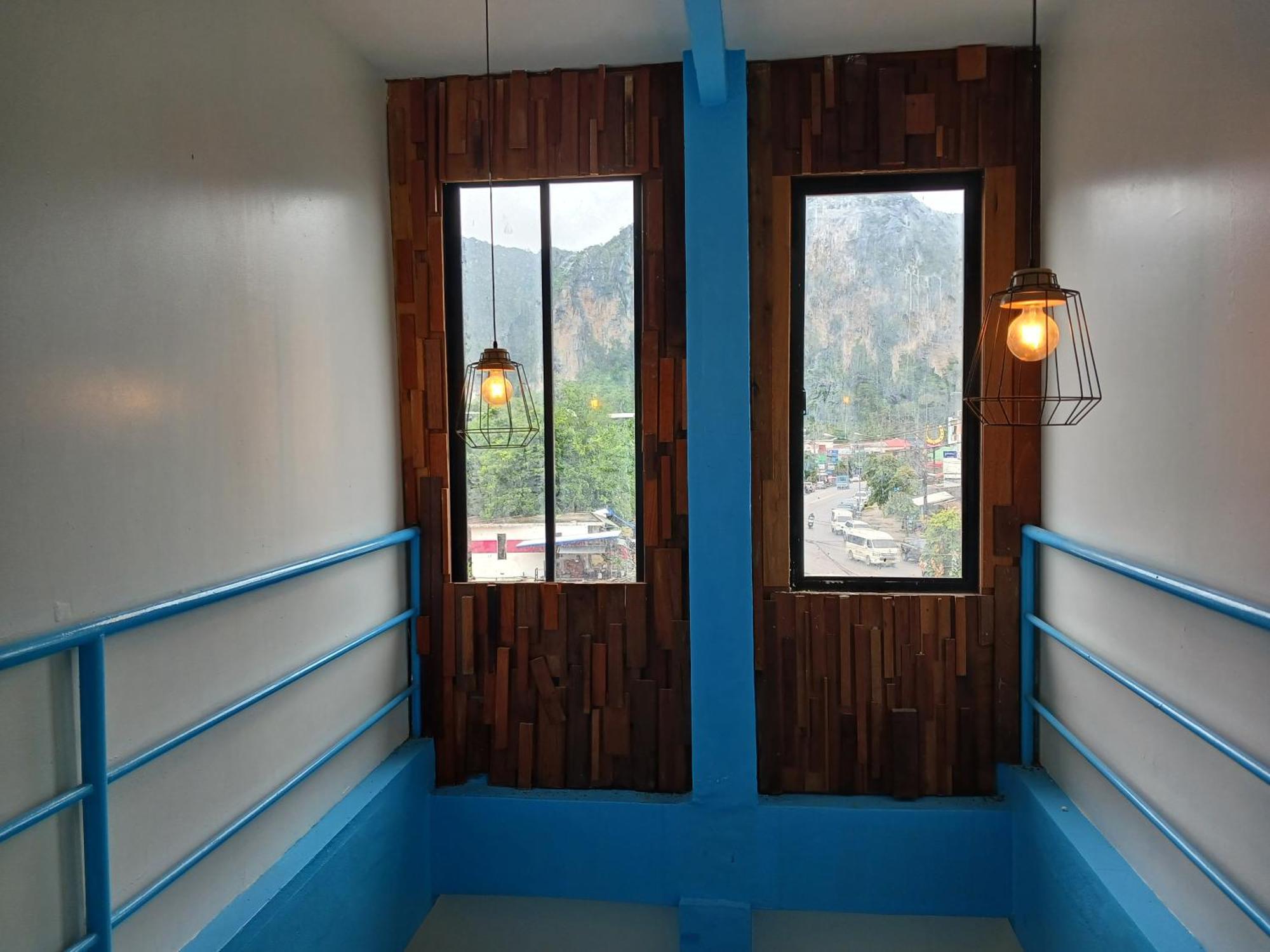 The Hangout Hostel Ao Nang Exterior photo