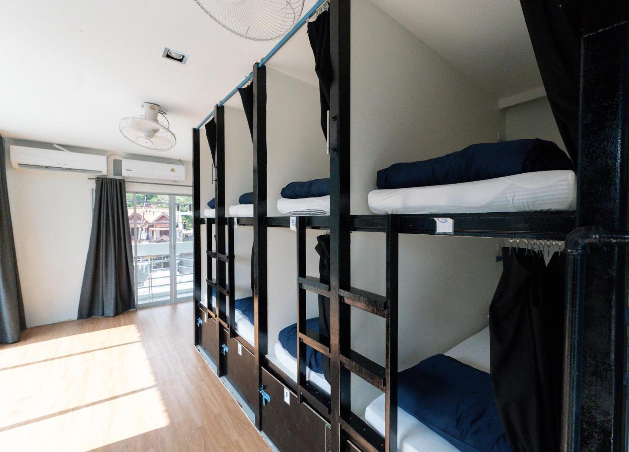 The Hangout Hostel Ao Nang Exterior photo